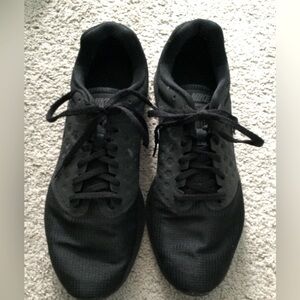 Nike Men's Black Sneakers EUC